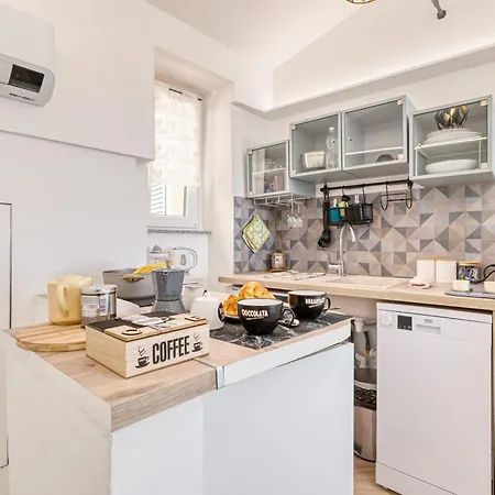 Mareluna View Centro Lejlighed Sanremo