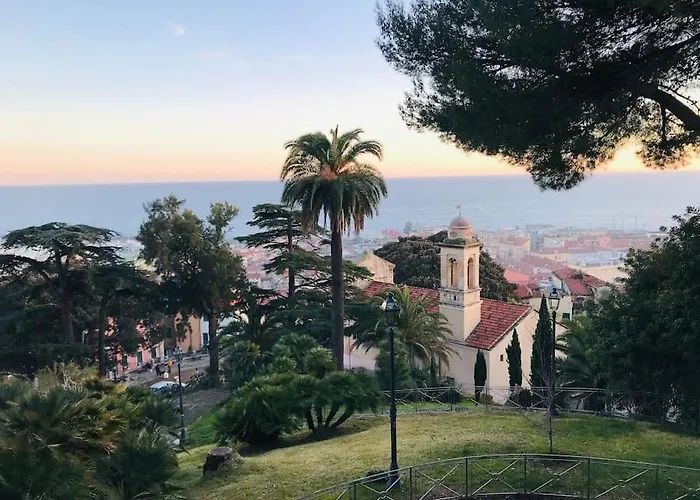 Mareluna View Centro *