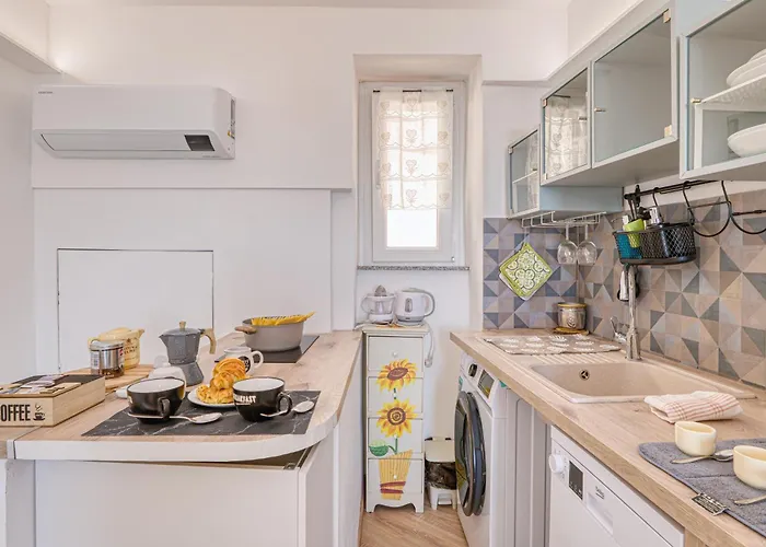 Mareluna View Centro Apartment