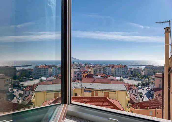 Mareluna View Centro Apartment Sanremo